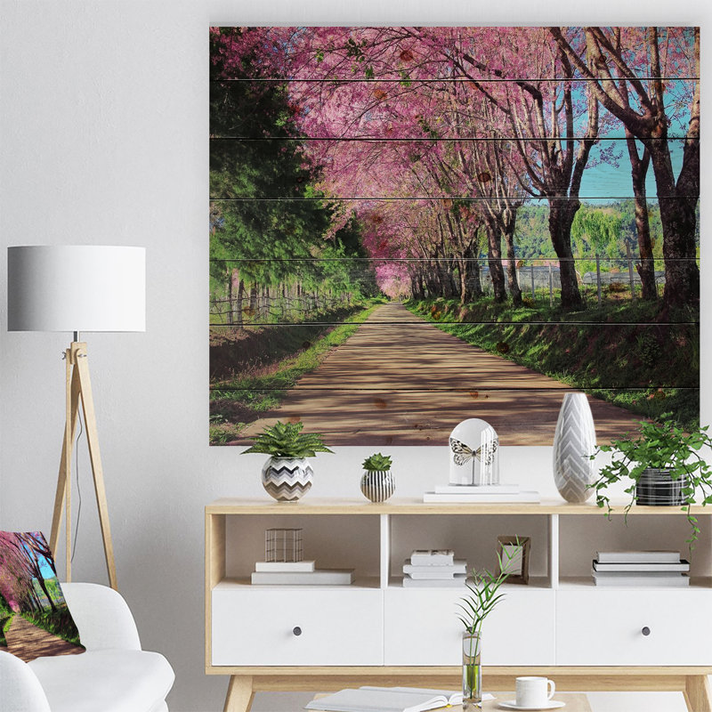 Sentier des cerisiers en fleurs à l'impression de Tchang Maï, H 15 po x l 20 po x p 1 po, Bois