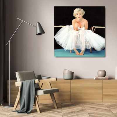 Marilyn Monroe Ballet 3