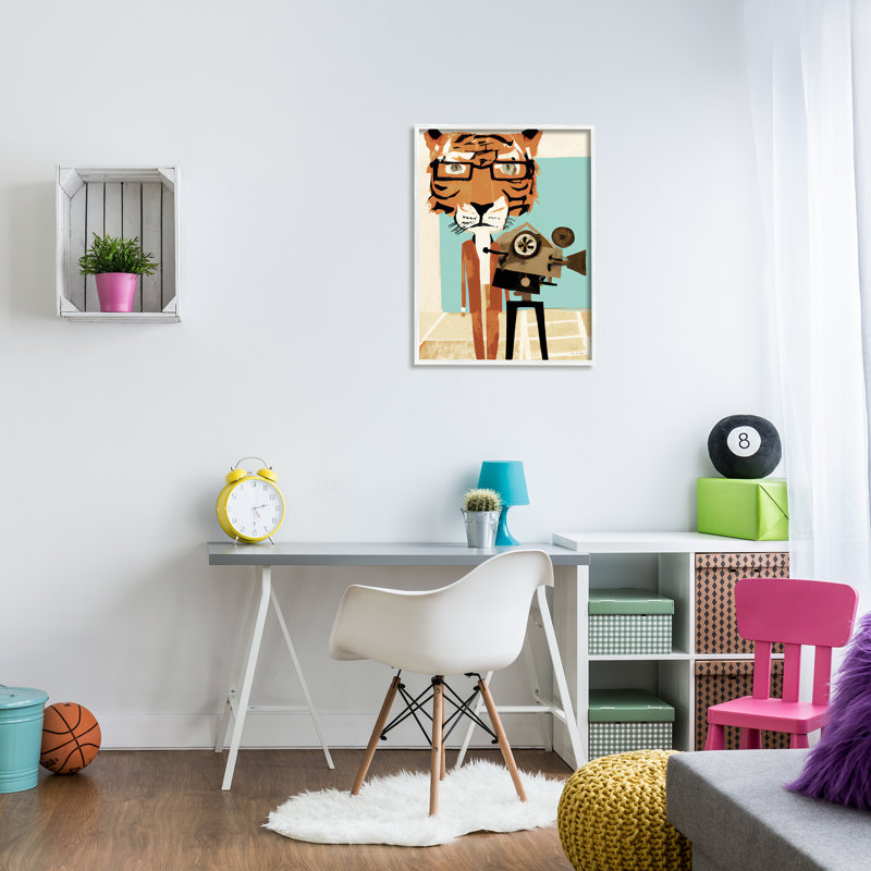 «Modern Tiger», appareil photo de tournage par Seven Trees Design - impression, H 30 po x l 24 po x P 1,5 po