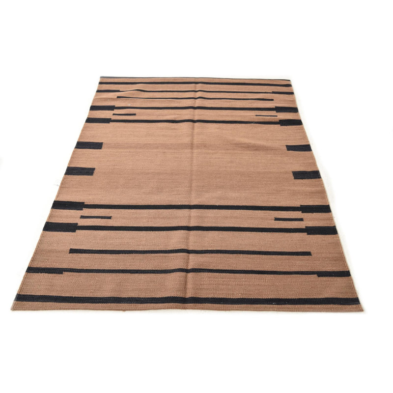Tapis brun 4 x 6 Pinkerton