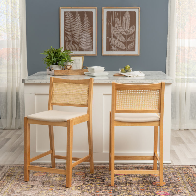Tabouret carré rembourré avec dossier canne l 19 "Lummie, Tanné, Tabouret de comptoir (siège d'une hauteur de 25,2