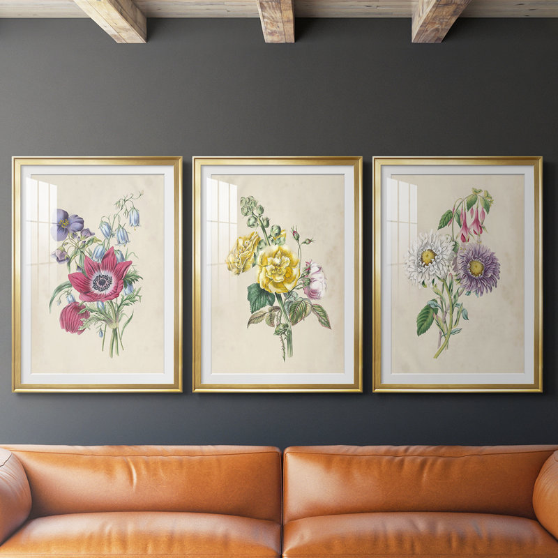 Antique Garden Bouquet I - Impression personnalisée de qualité supérieure avec cadre mat - 3 pièces, H 27 po x l 39 po, Doré
