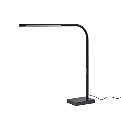 Cullen LED Desk Lamp w. Smart Switch