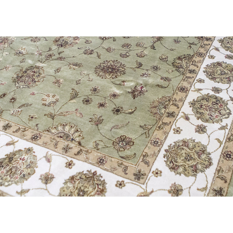 Tapis vert et ivoire noué à la main de haute qualité