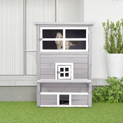 Maison pour chat à 3 étages - Chaton d'extérieur en gris. Plancher surélevé et toit en asphalte. Fenêtres, portes de secours, plateformes de jeu pour s'amuser. Chats en bois massif pesant jusqu'à 10 lb 5 portes faciles d'accès. Assemblage requis Gris