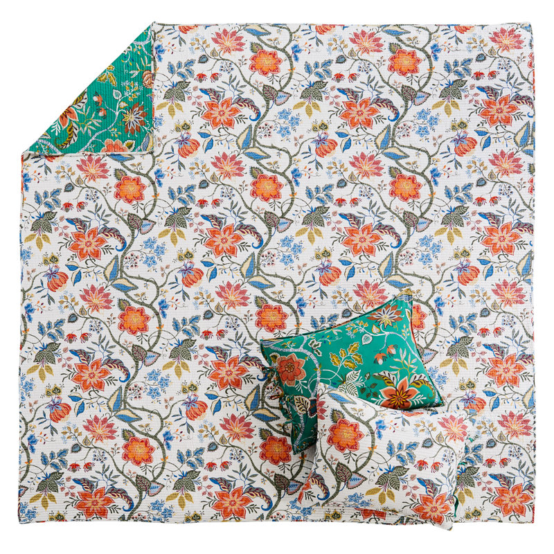 Carmina Full/Queen Quilt Set, Queen Quilt + 2 Shams
