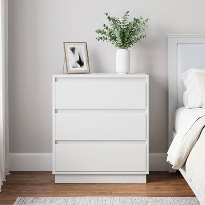 23.6“W Wood Nighstand With 3 Drawers