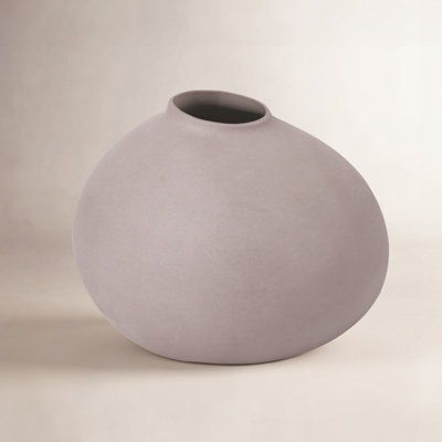 NONA Porcelain Table Vase