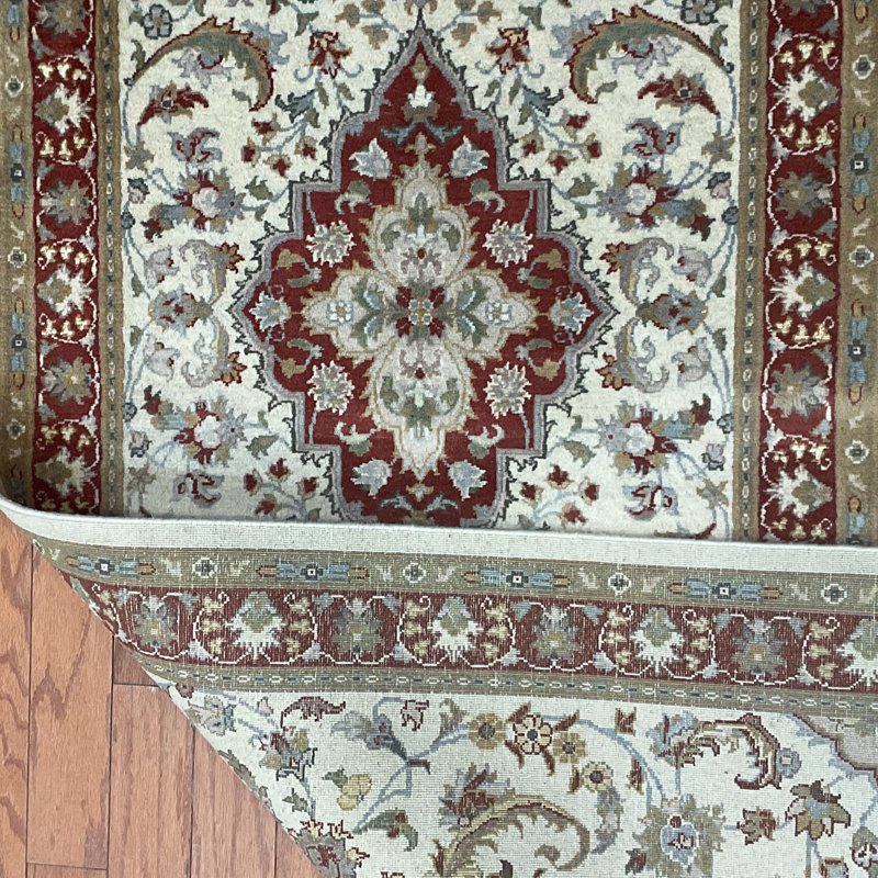  Tapis en laine fait à la main Pak Tabriz