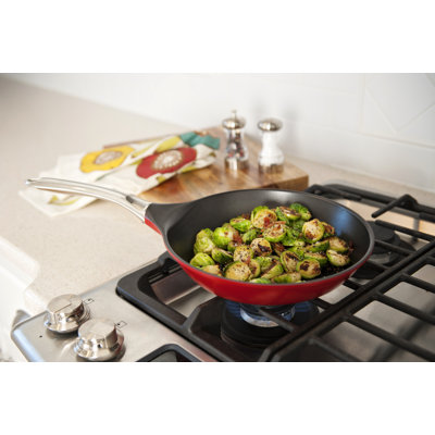 Poêle antiadhésive Nordic Ware ProCast ™