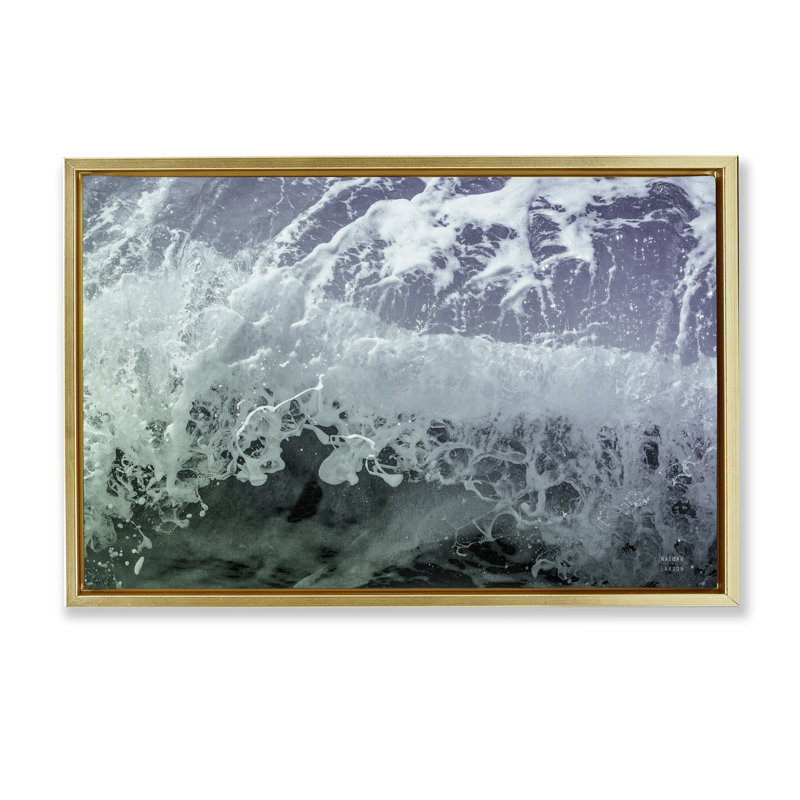 Toile flottante encadrée "Splashing Blue Waves" par Nathan Larson, Cadre flottant métallique doré, H 21 po x l 31 po
