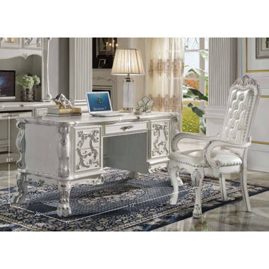 Signature Design by Ashley Kanwyn Home Office Storage Leg Desk with Cord  Management and USB Charging, Furniture Superstore - Rochester, MN