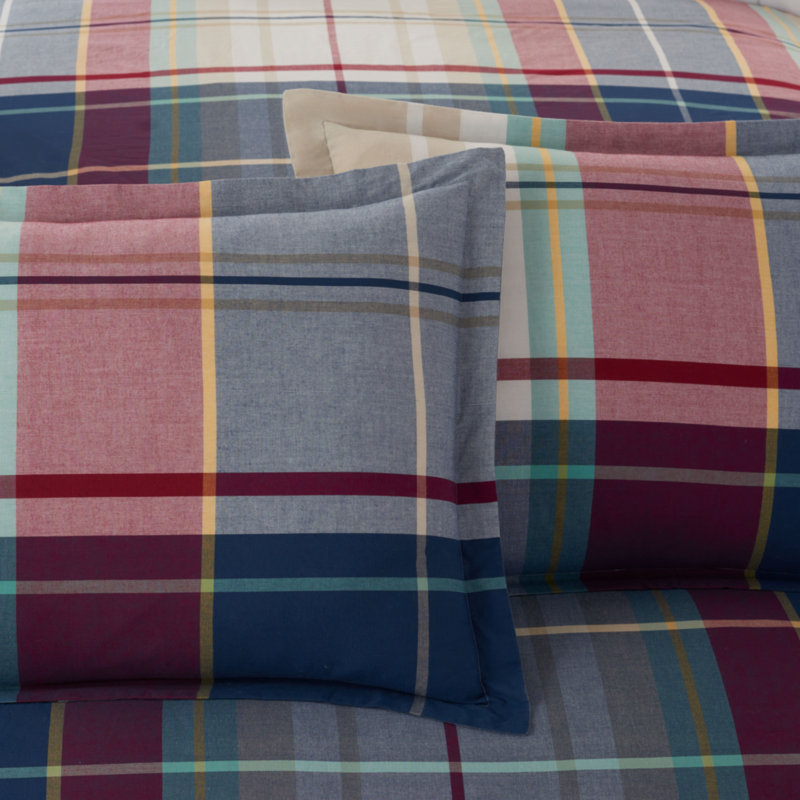 Southern Tide Raleigh Comforter Set, King Comforter + 2 King Shams