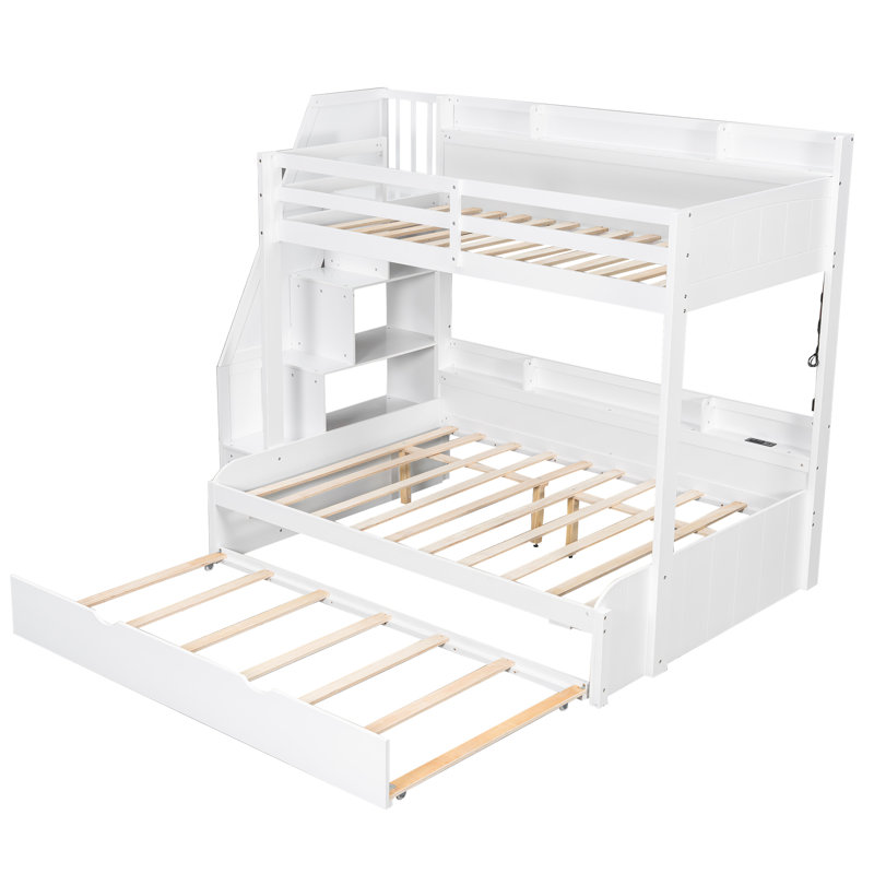 Lit superposé simple au dessus d'un lit double avec escalier de rangement, lit gigogne, tablettes intégrées et station de charge USB, blanc