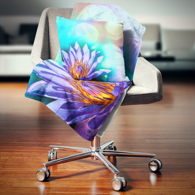 Coussin décoratif fleur de fleurs lotus, 18 po x 18 po, Coussin décoratif