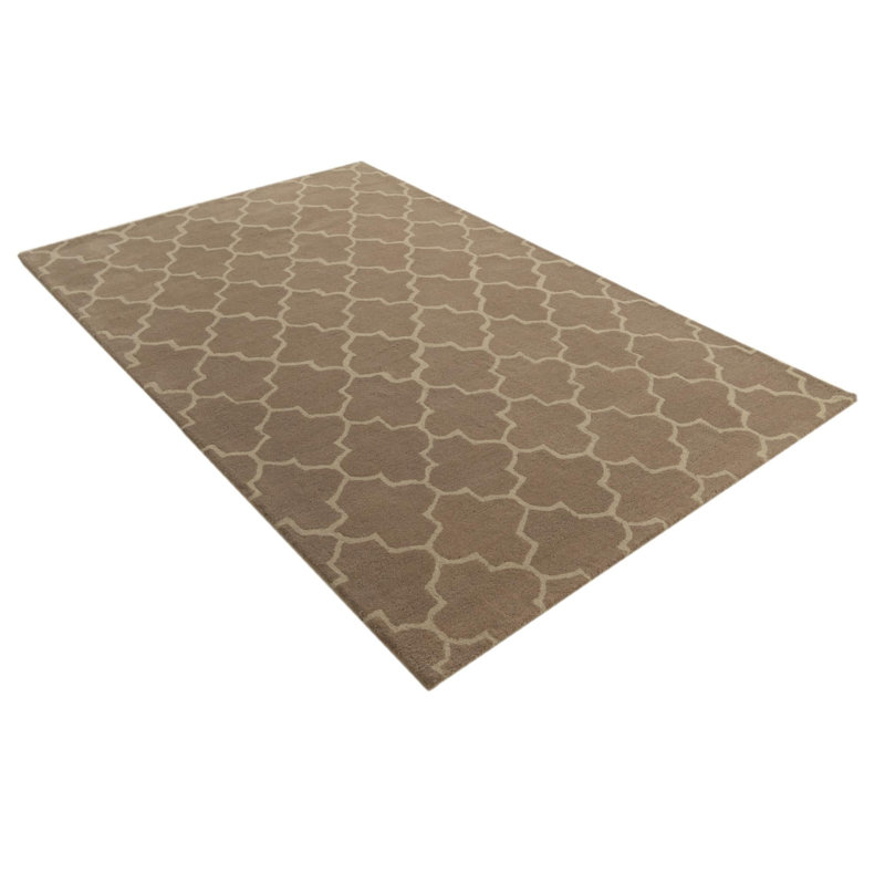 Tapis taupe 5 pi x 8 pi 1 po