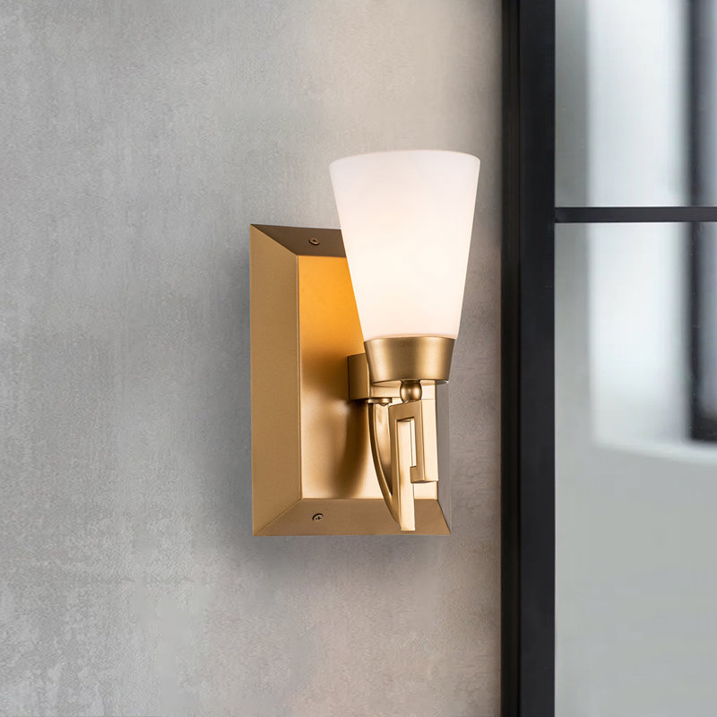 Lemuria Bath Sconce, Laquered Gold