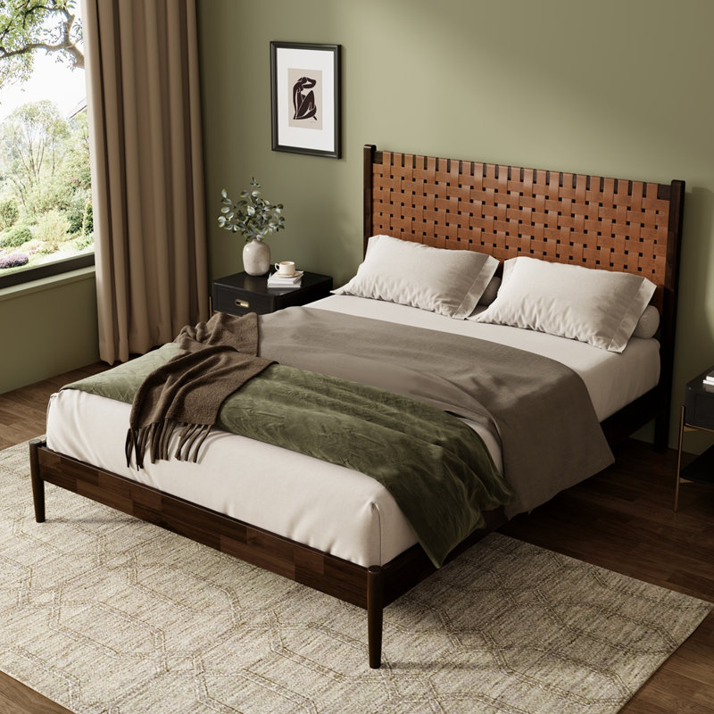 Lit plateforme Queen Size en bois d'acacia massif avec tête de lit en cuir végan tissé à la main, style moderne du milieu du siècle, sommier non requis, brun foncé