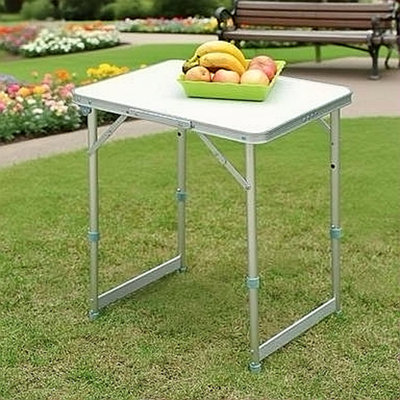 Table de camping portable