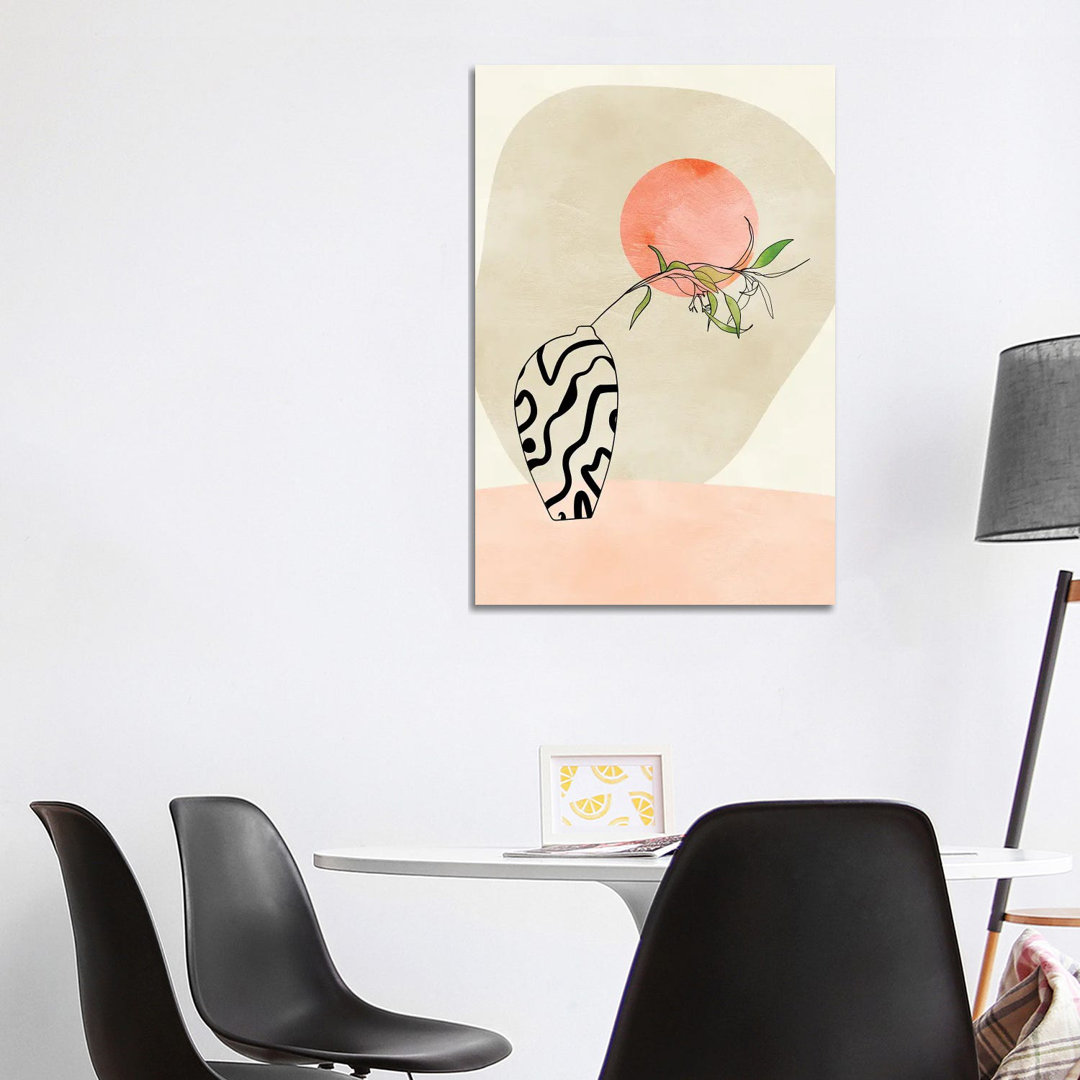 Blumenstilleben mit Mond in Pastell von Ana Rut Bré - Galerie-umwickelte Leinwand Giclée auf Leinwand