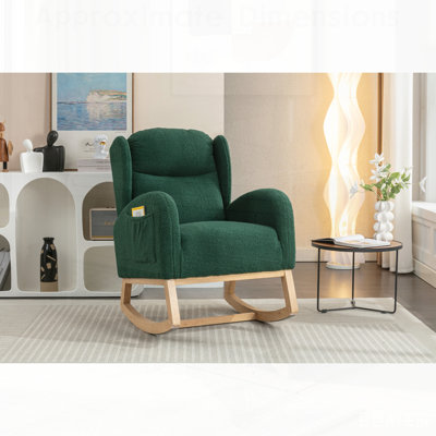 Chaise berçante confortable en tissu Teddy avec pieds robustes en bois pour un style relaxant