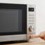 20L 800w Solo Microwave Black