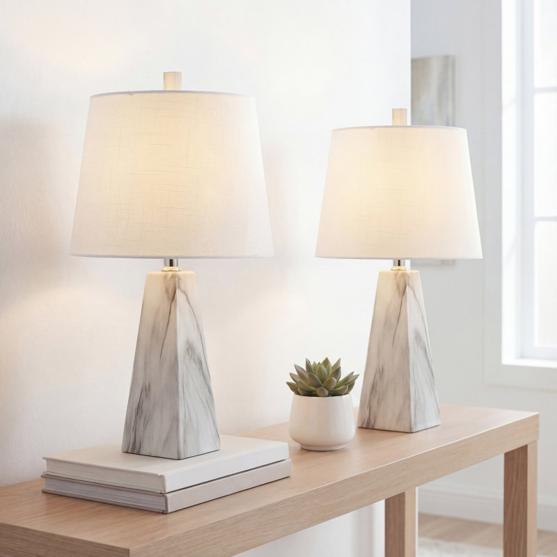 Lampe de table en résine Jiliana, Marbre blanc