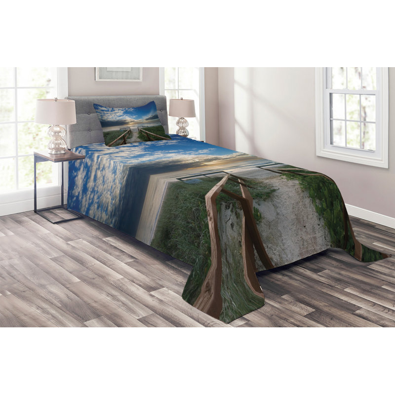 Island Coastal Polyester Coverlet, Twin Bedspread + 1 Sham