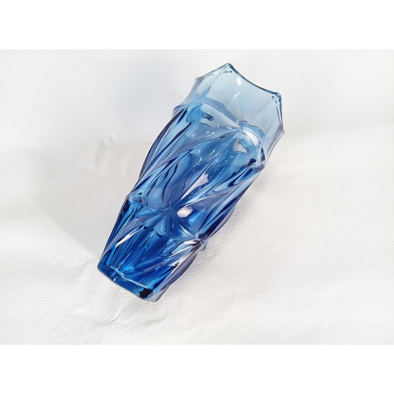 Vase en verre bleu 9,1 po