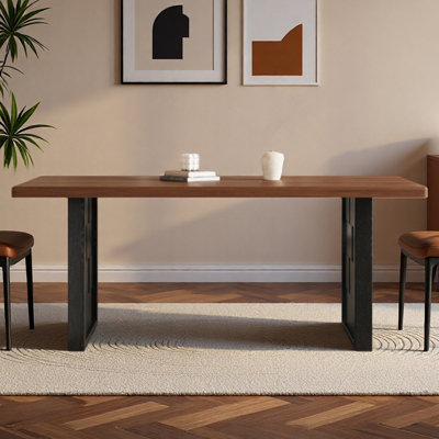 Table de salle à manger en granit