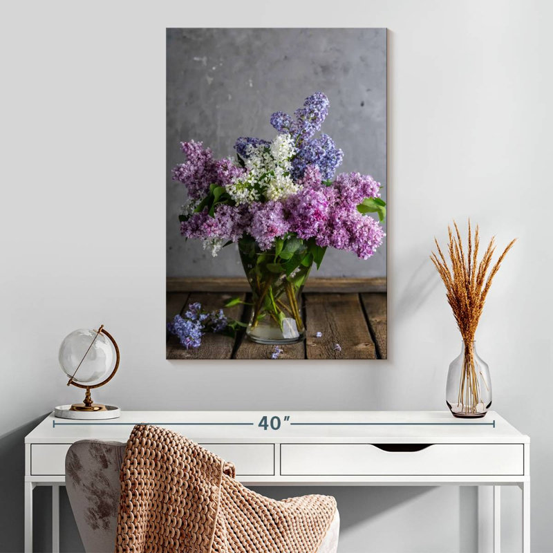 Vase Harnek de fleurs lilas, H 30 po x l 20 po
