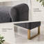 Banc ottoman capitonné de 168 cm avec accoudoirs, pattes en chenille et dorés, gris foncé