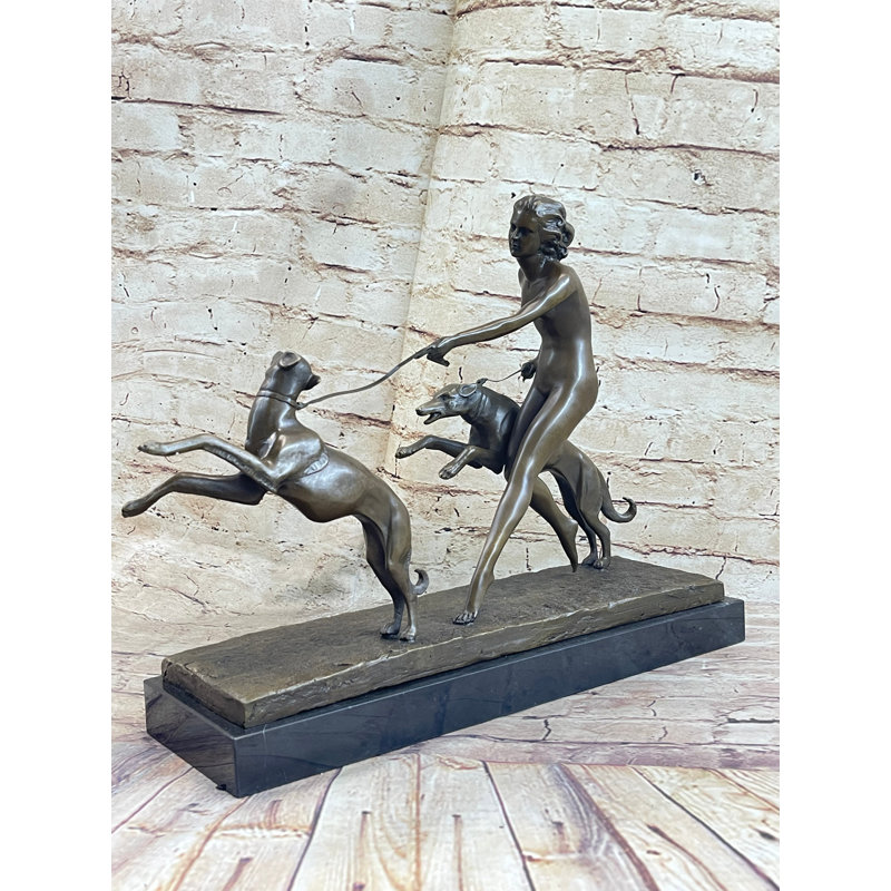 Figurines et sculptures