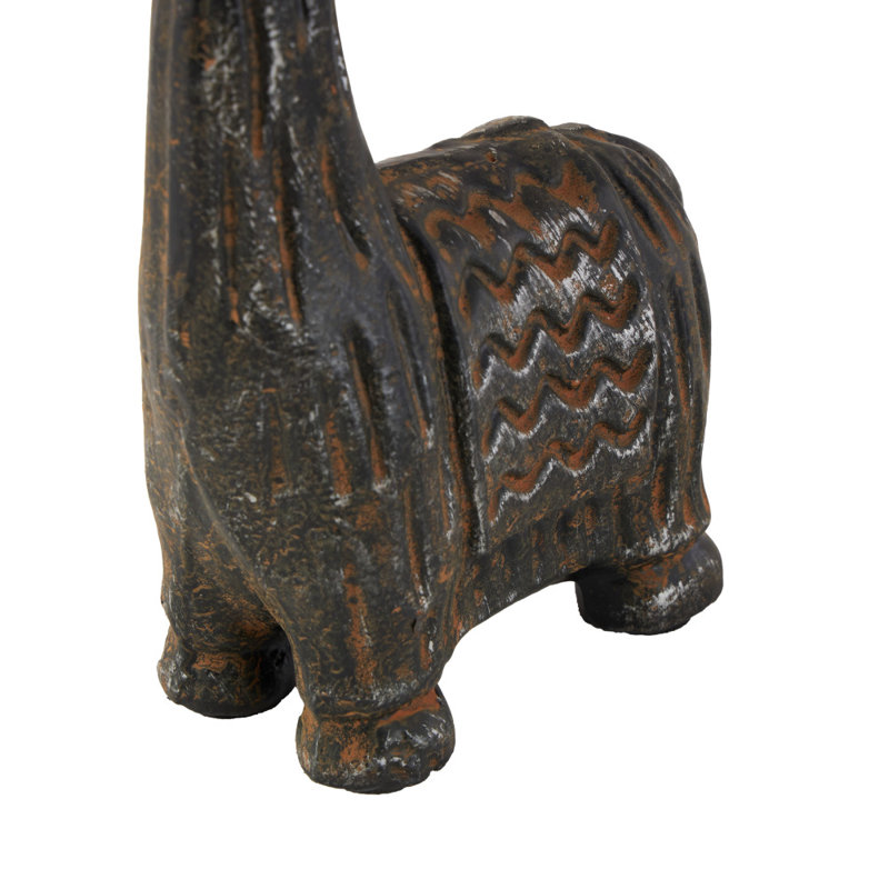 Leslee Figurine / Sculpture Decorative Object