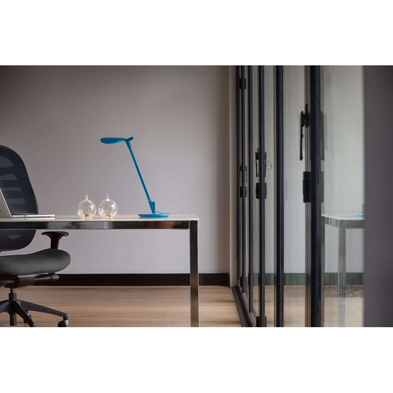 Lampe de bureau Splitty 17 po avec USB, Bleu Pacifique mat