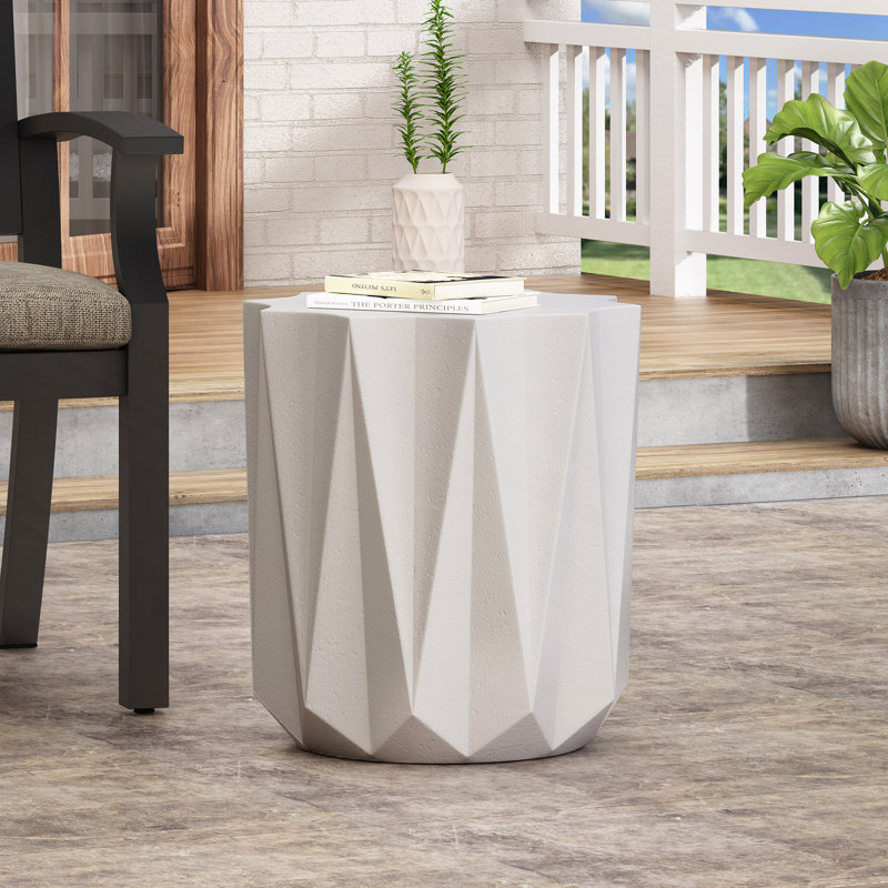 Table d'appoint en béton pour patio / extérieur