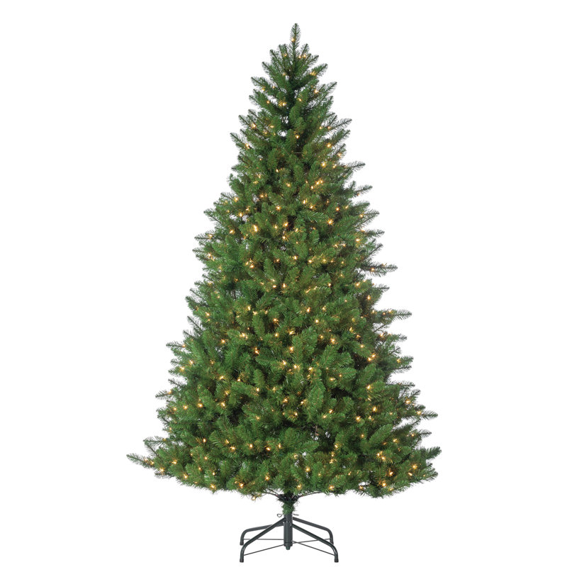 Lighted Artificial Pine Christmas Tree, 7.5'