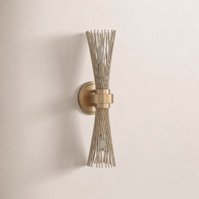 Iago Metal Wallchiere in Brass