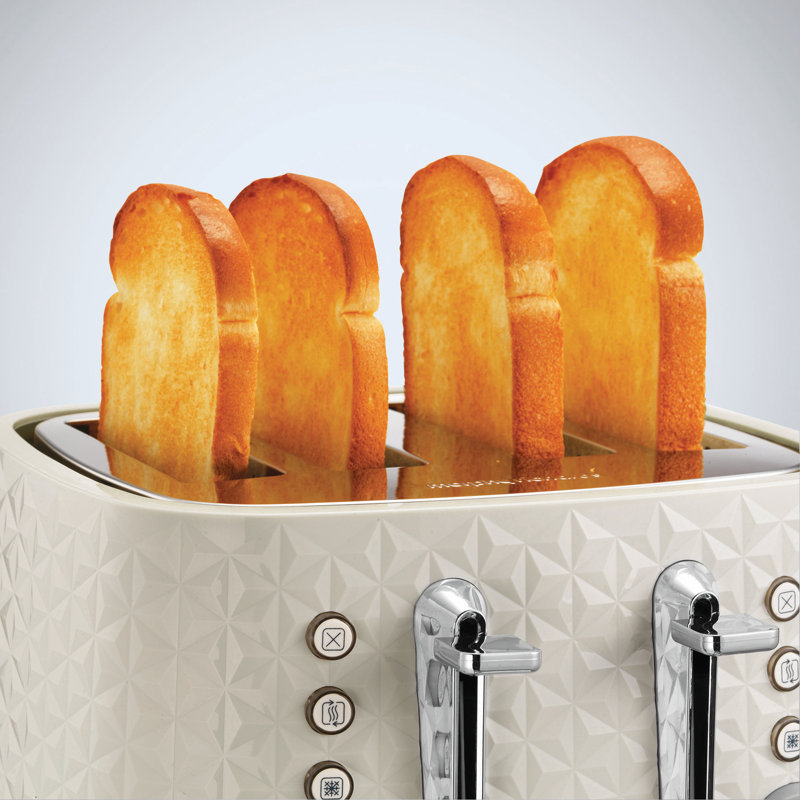 Vector 4-Slice Toaster, Cream
