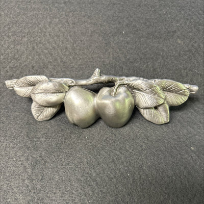 Poignée pomme étain