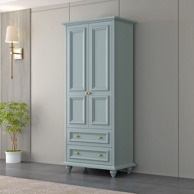 Simple Wardrobe Of Solid Color by marlao