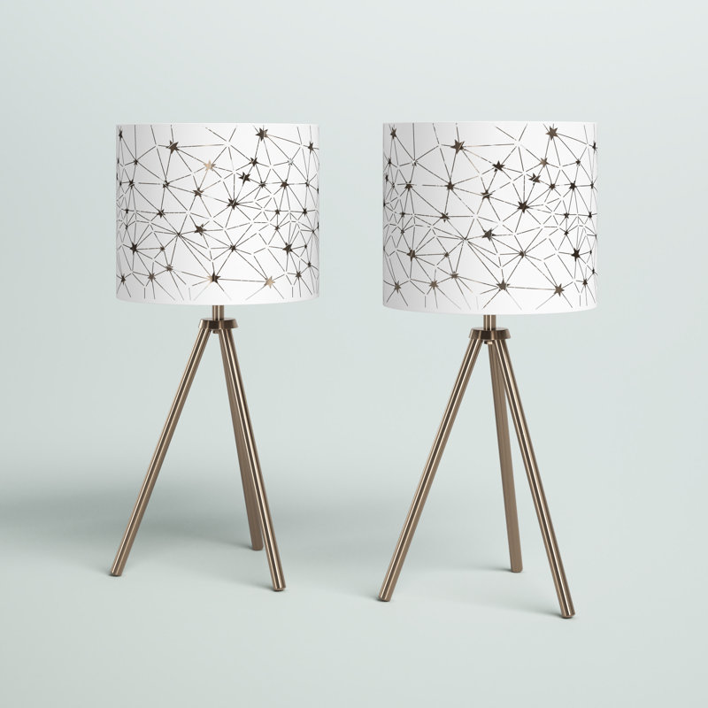 Huckstep Metal Tripod Lamp, Matte White