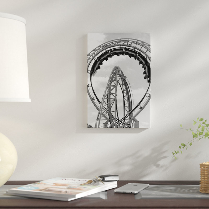 «1970s Roller Coaster Amusement Park Ride», reproduction de photo sur toile tendue, H 40 po x l 26 po x P 1,5 po