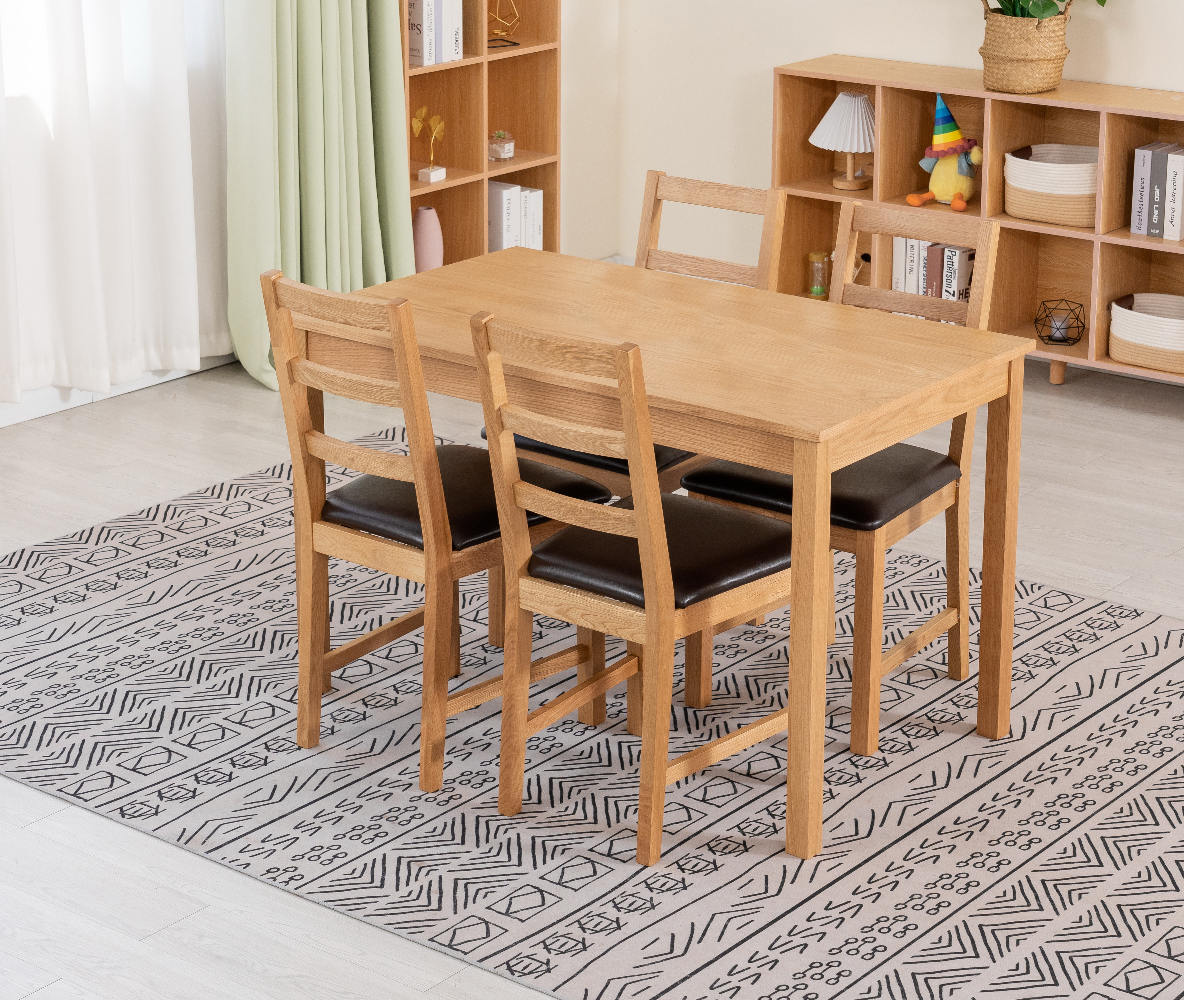 4 person outlet table set