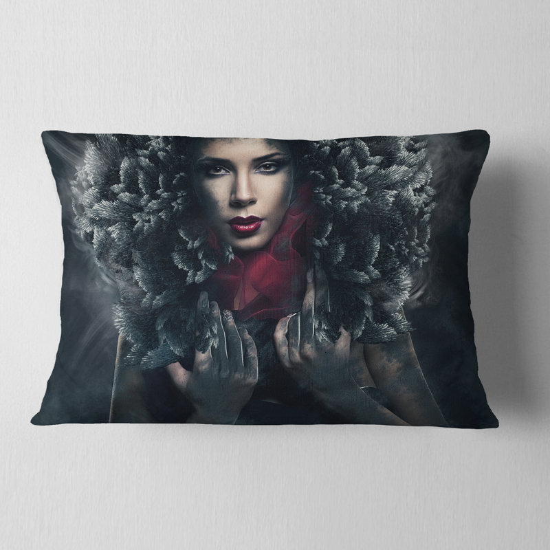 Coussin lombaire avec une femme de soleil