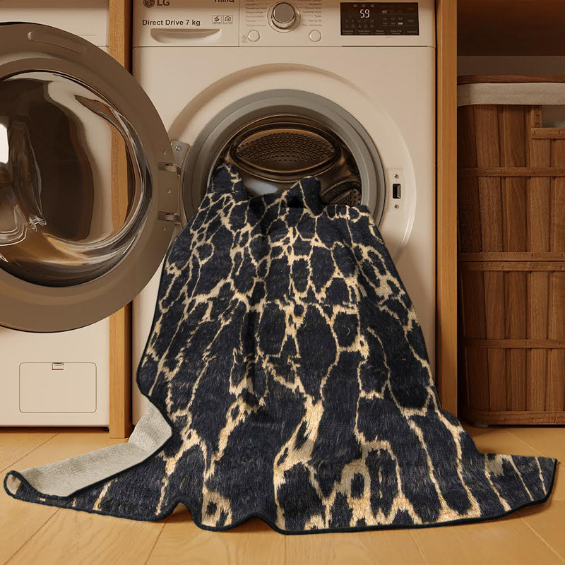 Abstract Indoor Rug, Rectangle 5' x 7'