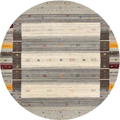 Ndayisenga Indoor Rug