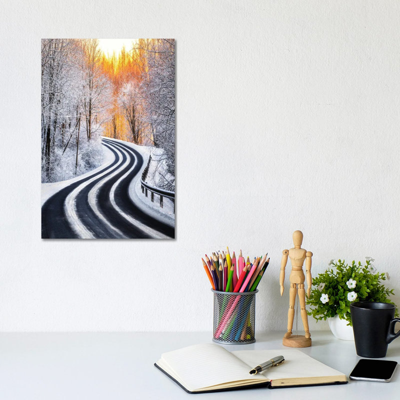 Curves by Lauri Lohi - Wrapped Canvas Print, 20.32 cm H x 30.48 cm W