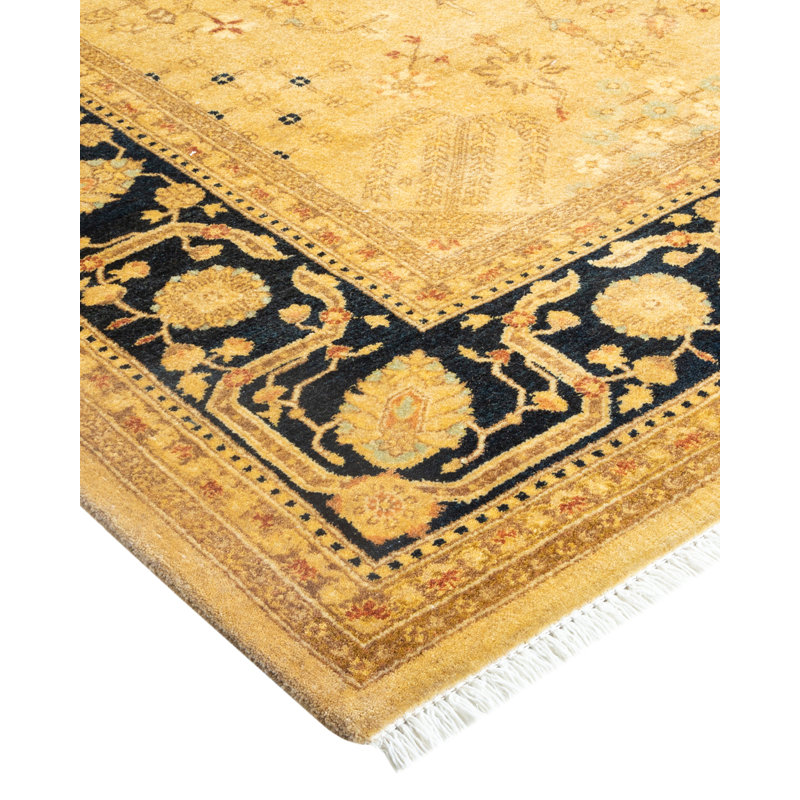 Classic One-of-a-Kind 6' 2" X 8' 10" Hand Knotted Area Rug