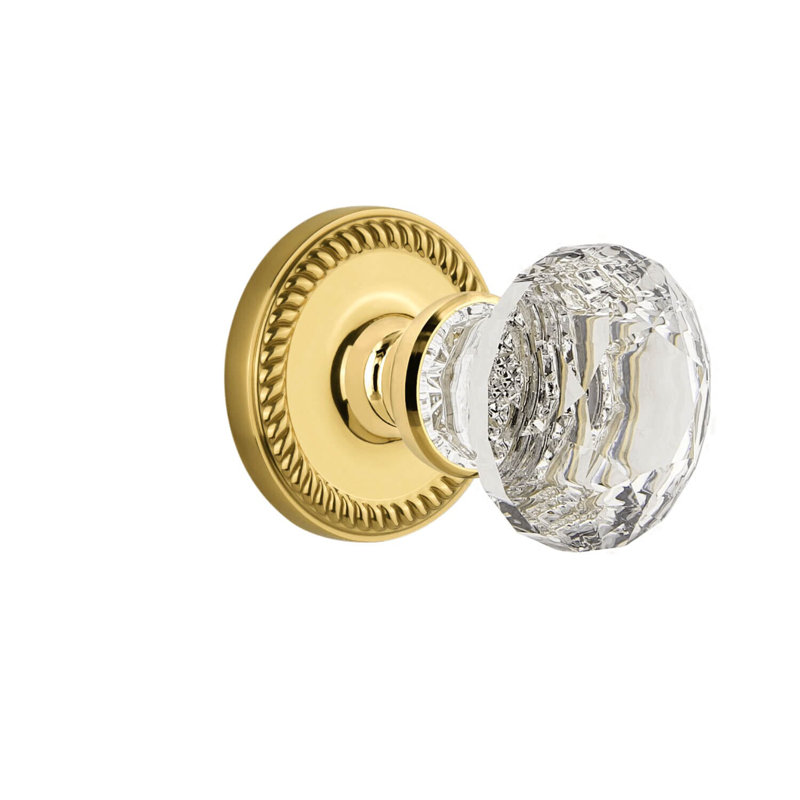 Rosette Grandeur Newport avec poignée en cristal brillant, Laiton éternel